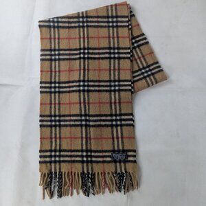 Burberry Classic Check Lambswool Scarf Beige | Timeless Style